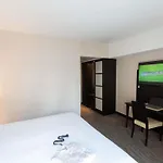 勒芒中心美居酒店 4*
