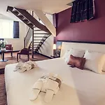 Mercure Centre 4*