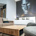 Mercure Centre Hotel