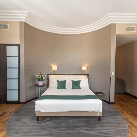 Mercure Centre 4* לה מאנש