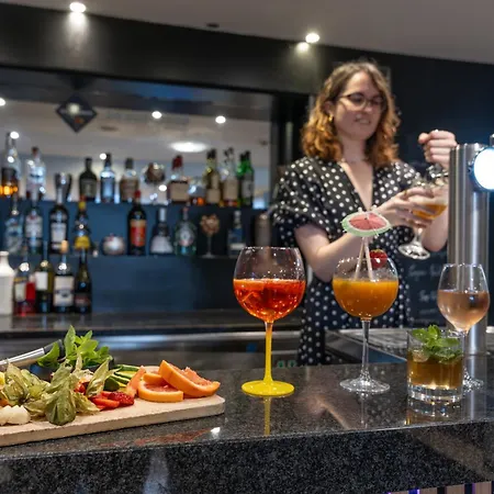 מלון Mercure Centre