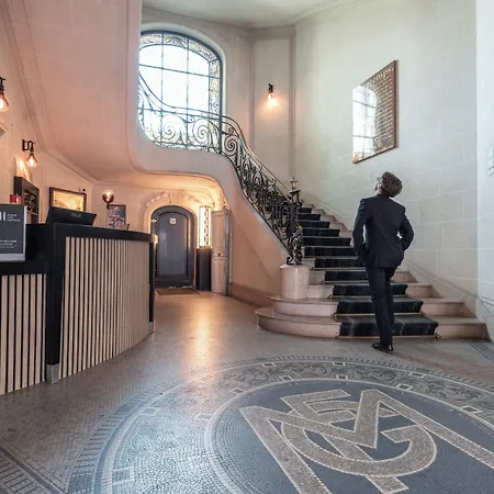 Mercure Centre 4*