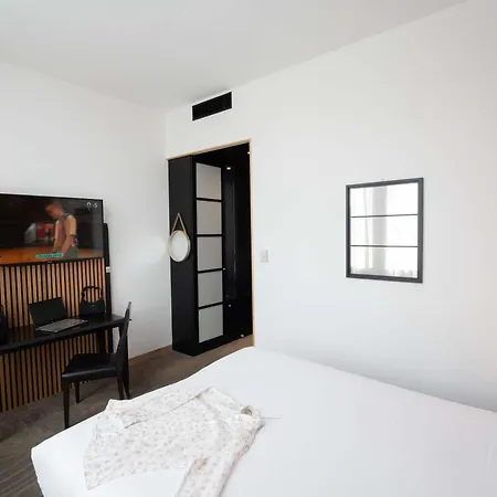 Mercure Centre Hotel