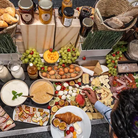 Hotel Mercure Centre 4*