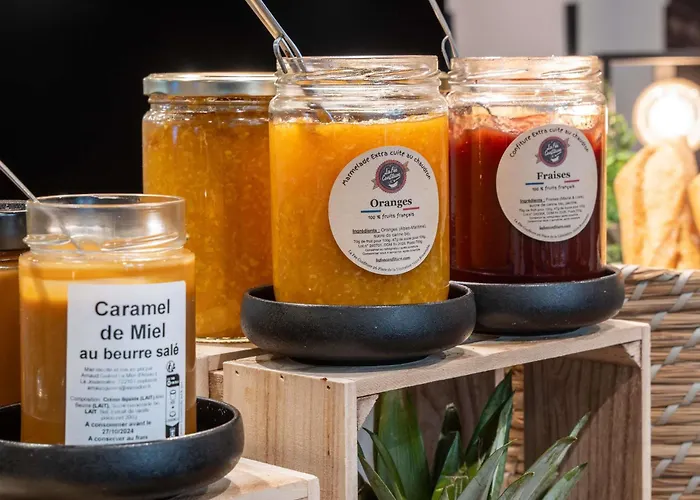 Mercure Centre Hotel 4*