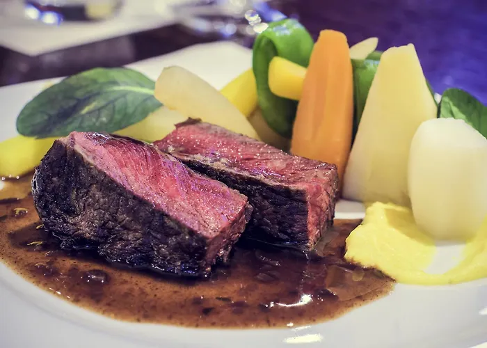 Mercure Centre Hotel 4*